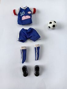 Lottie doll outfits.