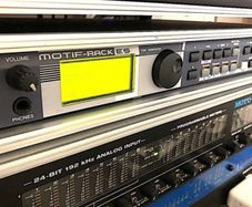 Yamaha Motif ES rack module