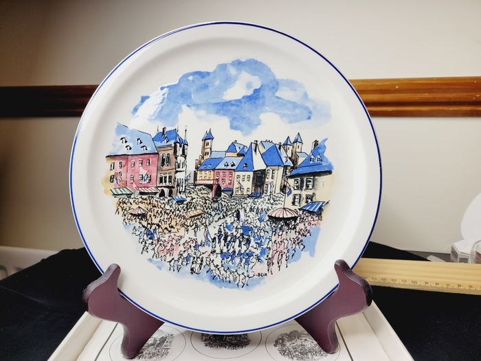 Villeroy & Boch Luxembourg Folklore Plate No 1 Echternach Charles Bech Boxed