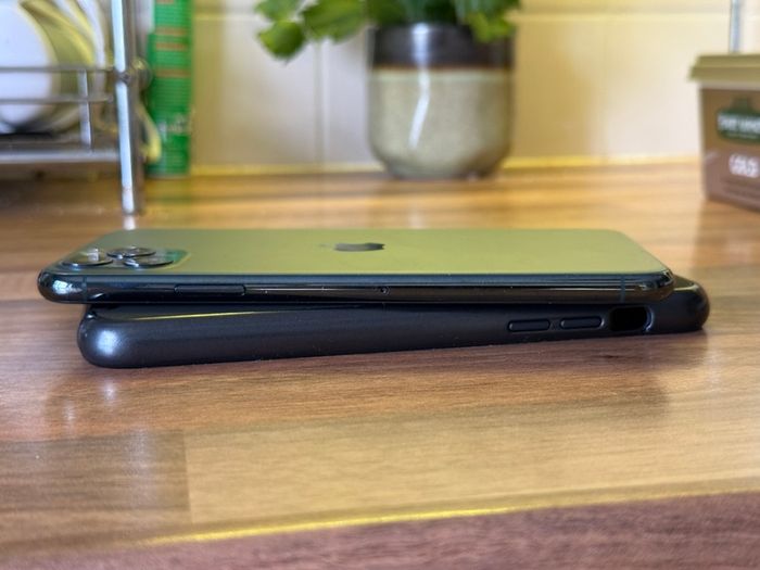 iPhone 11 Pro Max 64GB Unlocked
