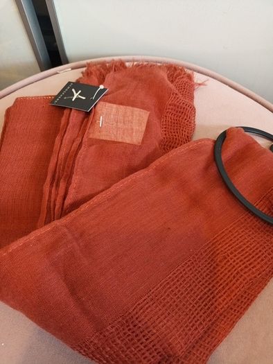 Rust ladies scarf