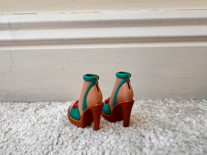 Miami Getaway Kenzie Mattel My Scene Doll Shoes Heels - ONLY Used Please see photos