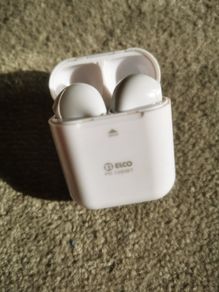 ear buds