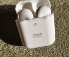 ear buds