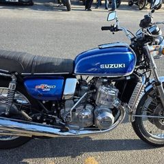 Suzuki GT 750 -(Kettle )- Iconic Two Stroke.