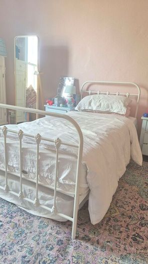 Metal Bed frame
