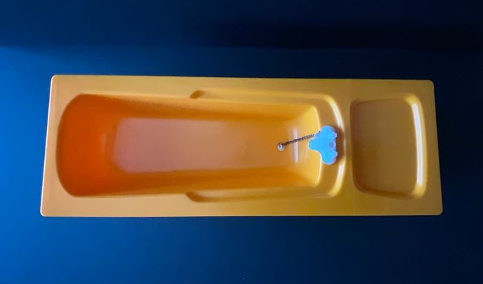 Vintage Pedigree Sindy Yellow Bath 1970s