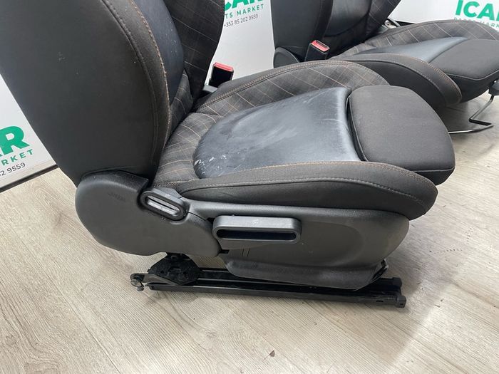 2017 Mini Cooper Interior Seats Front Rear Seats