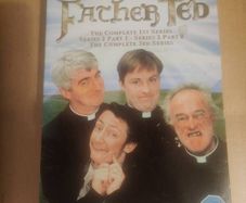 Father Ted Complete 4 DVD