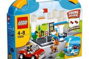 New:  Lego Juniors Vehicle Blue Suitcase 10659