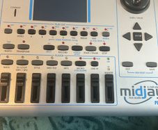Ketron Midjay plus