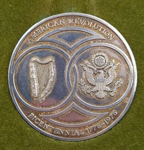 "The Irish in America" one ounce fine silver bicentennial commemoration medallion