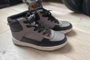 Boys high-tops size UK 2