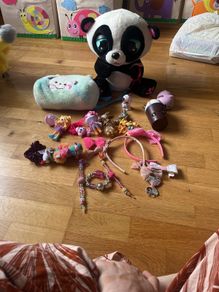 toys