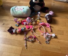 toys