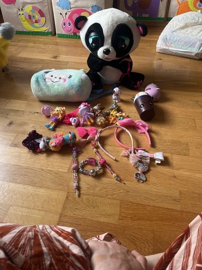 toys