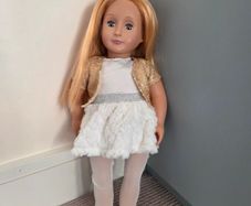 Our Generation Dolls - 20 euro per doll