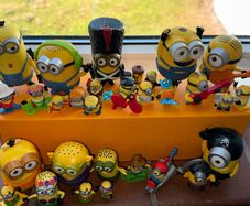 toys