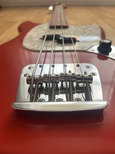 Fender Vintera 60s Mustang Bass