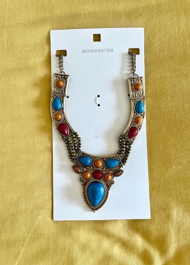 costume necklace new