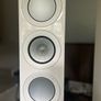 KEF R5 Floor standing speakers - piano white Image 4