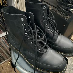 Price Drop !dr Martens