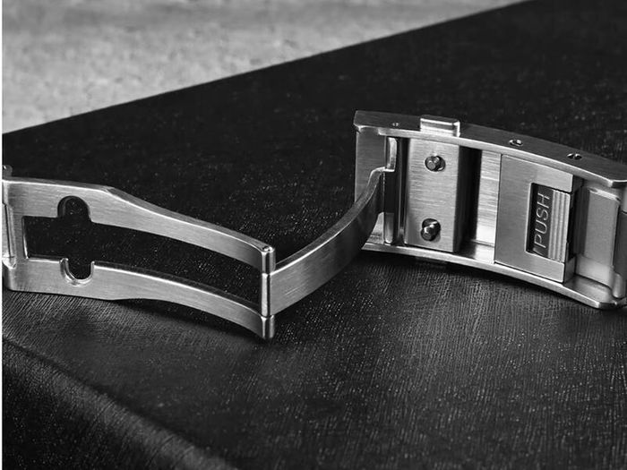 39mm San Martin SN0129-GC