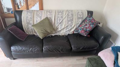 Natuzzi Black Leather 3 Seater Sofa + 2 Armchairs