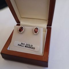 9 carat gold earrings