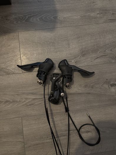 Shimano Sora 9 speed