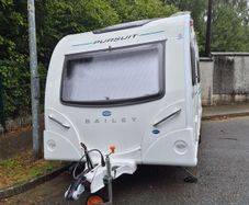 Bailey persuit 2017 430/4 caravan (4 berth)
