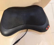 Shiatsu Massage Pillow with Heat (2-button version)