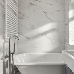 Free standing bath mixer tap