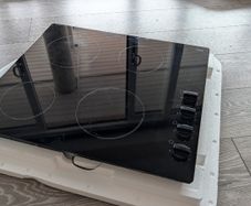 Indesit RI860 electric hob