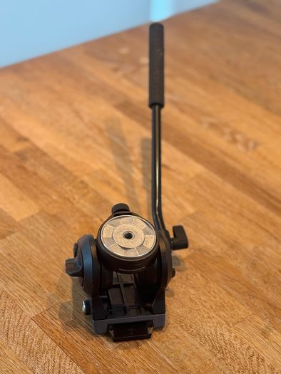 Manfrotto fluid Drag System Video Head MVH500AH