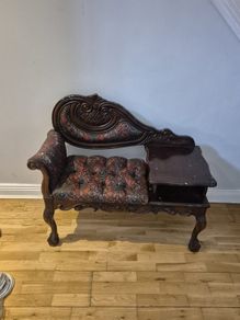 Phone chair