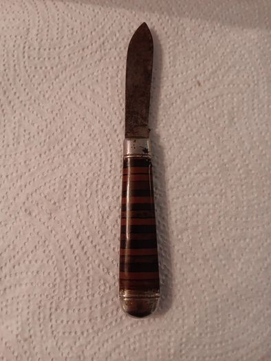 Richards pocket knife