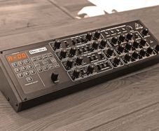 Behringer Pro 800