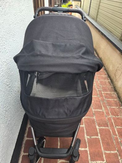 Baby buggy with basket