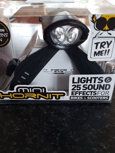 BNIB Mini Hornit - Bike Light and Horn