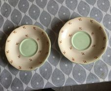 saucers
