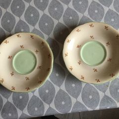 saucers