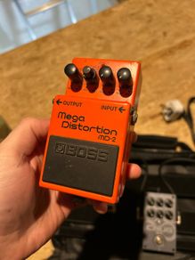 BOSS MD-2 Mega distortion pedal