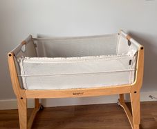 SnuzPod Studio Bedside Cot