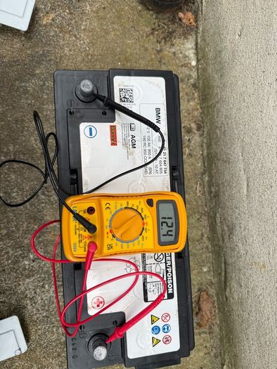 car battery AGM from bmw 640d