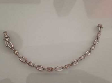Silver sparkly diamante bracelet