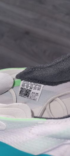 Adidas Pro 4 UK 11