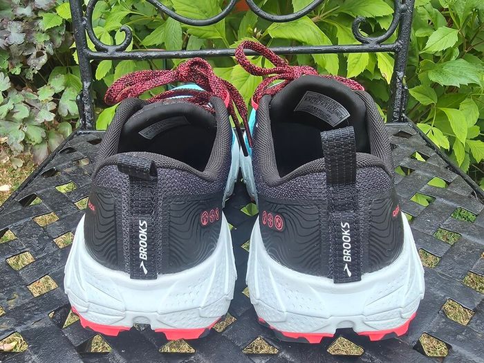Brooks Cascadia Ladies Trail Shoes UK6.5