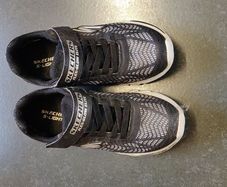 kids sketcher runner uk3/ eur36 soze