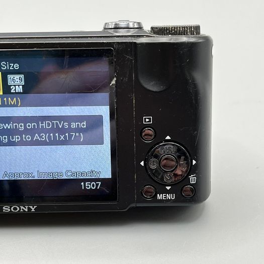 Sony Cybershot DSC-H55 Digital Camera 14MP 10x Zoom Black + SD